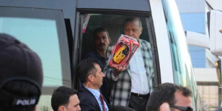 Oyuncak hırsızlığı ile ilgili 5 saray çalışanı için 26 yıl 3 ay hapis istendi